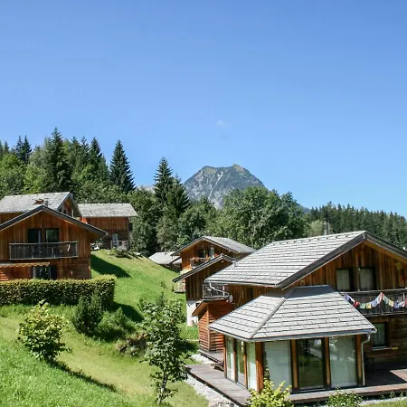 Holiday Alpenrose.11